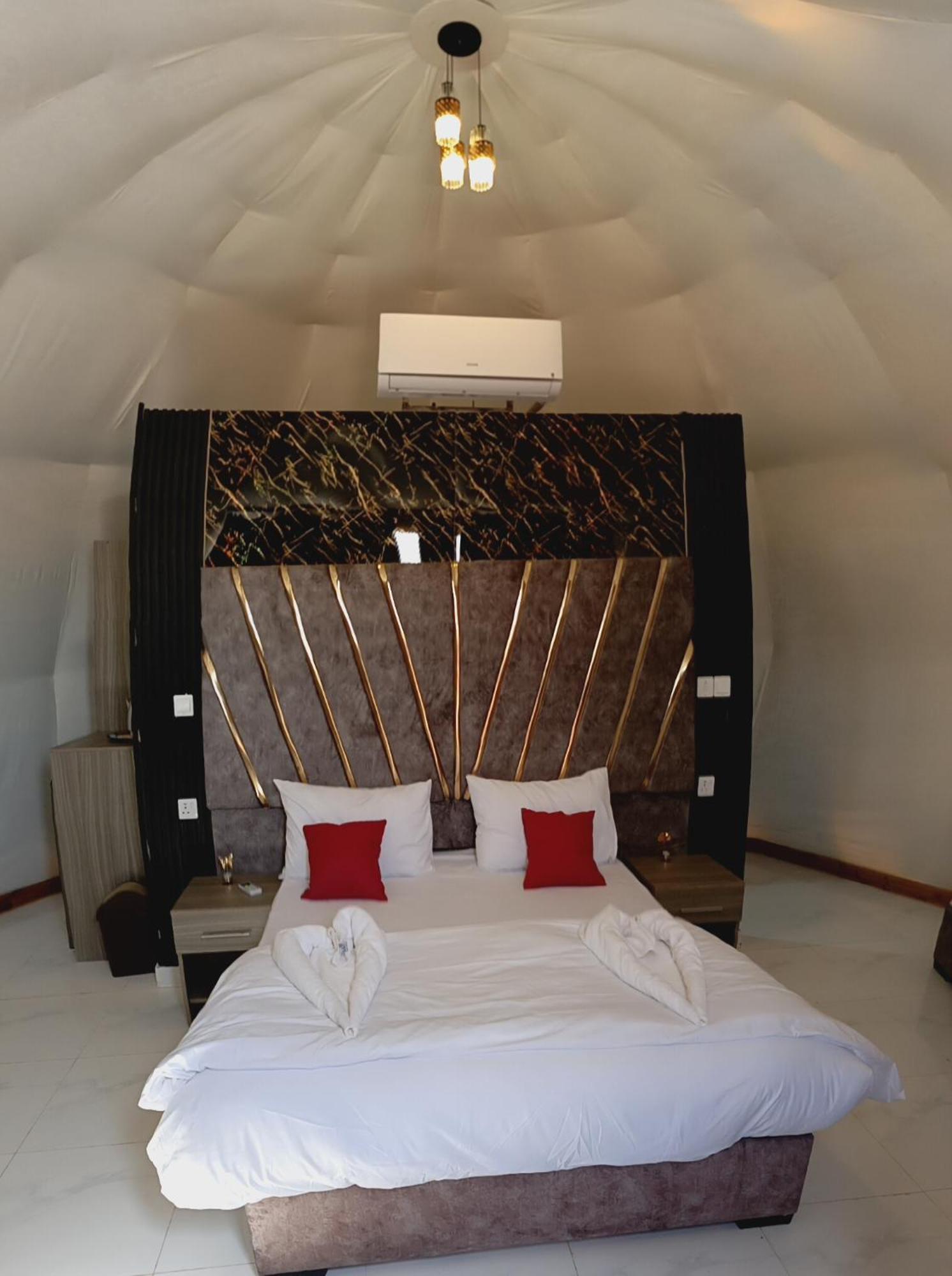 와디럼 Titanic Camp B&B 외부 사진